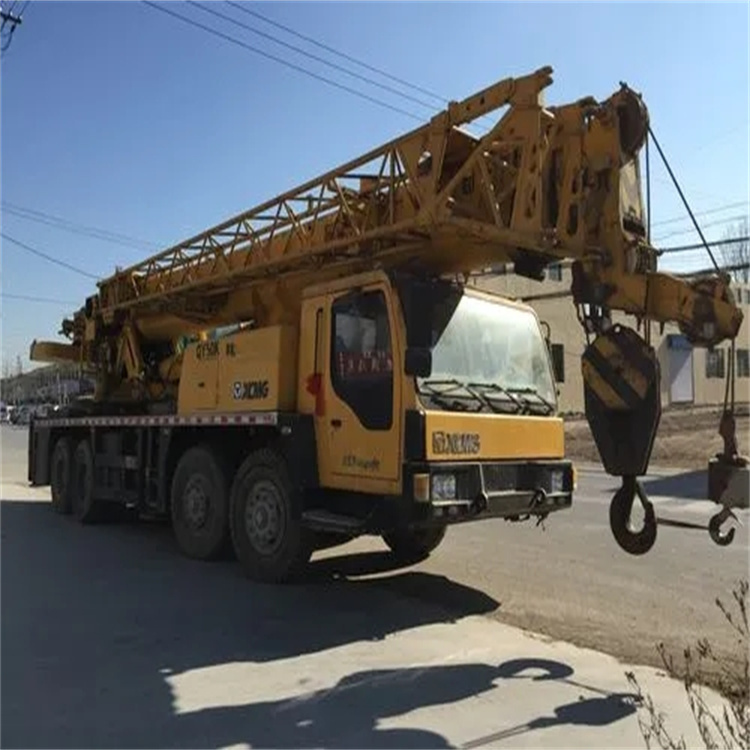 虎门镇吊车怎么吊装挖掘机